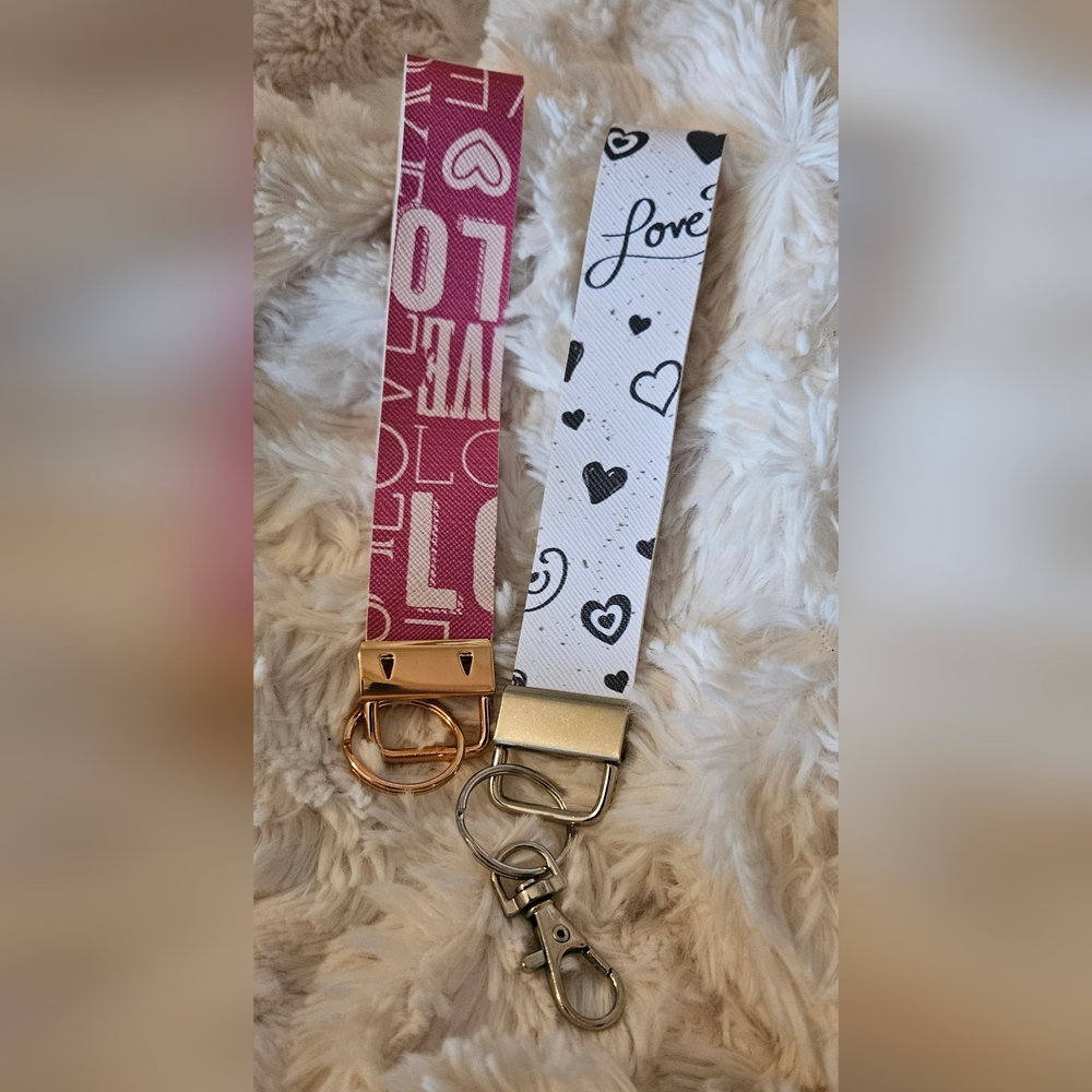 Printed Pink and White Heart Keychain Wristlet - Handmade ♡